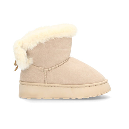 MERCEDES – BOTAS AUSTRALIANAS CON BORREGUITO BEIGE