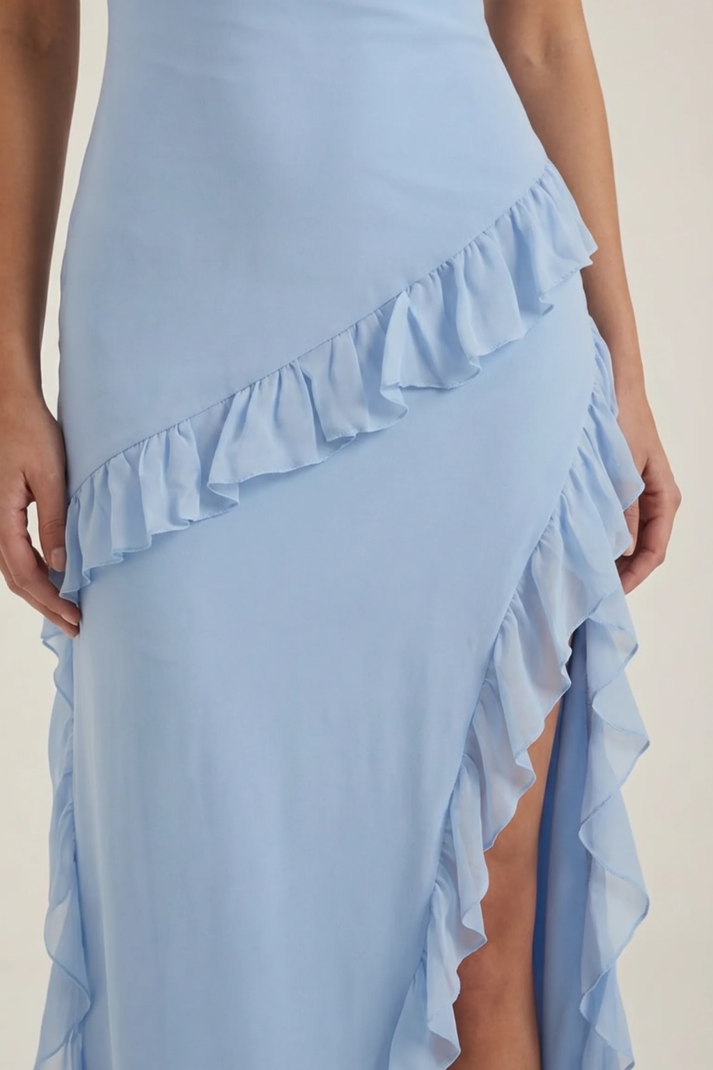 SUSAN - VESTIDO LARGO CON VOLANTES
